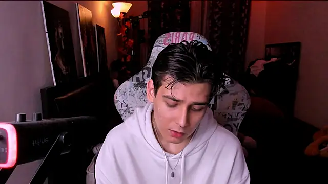 Foxicfu online show from 04/04/26, 02:34