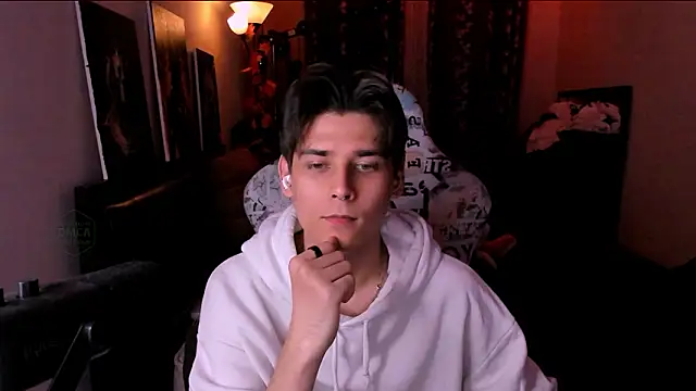 Foxicfu online show from 03/29/26, 04:08