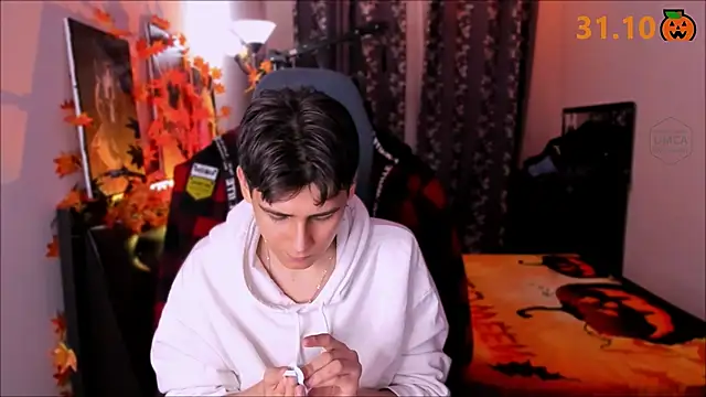 Foxicfu online show from 10/27/25, 06:20