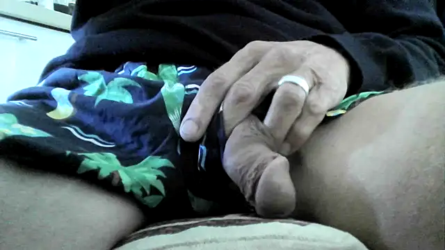 ewuich1 online show from 01/15/25, 09:56