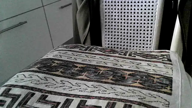 ewuich1 online show from 03/19/25, 07:06