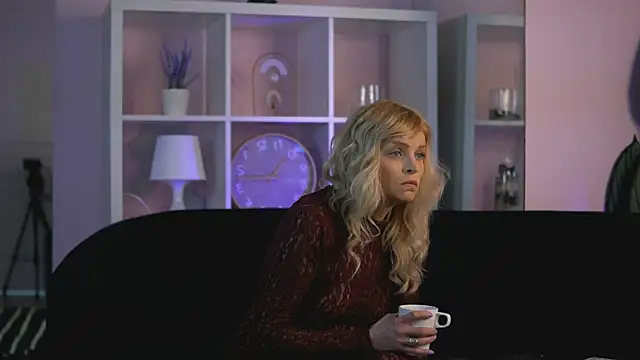 Snapshot of BritneyHudson chatting on 02/10/25, 05:03 BritneyHudson online show from 02/10/25, 05:03