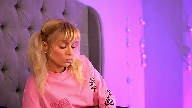 BritneyHudson online show from 03/11/26, 04:39