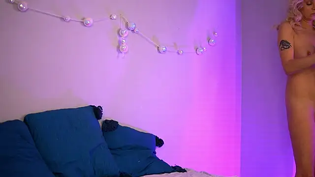 BritneyHudson online show from 01/14/26, 06:50