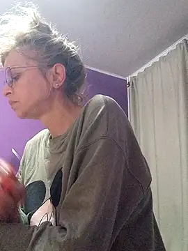 BritneyHudson online show from 11/23/25, 03:27