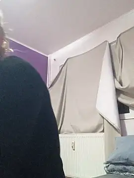 BritneyHudson online show from 12/22/25, 04:56