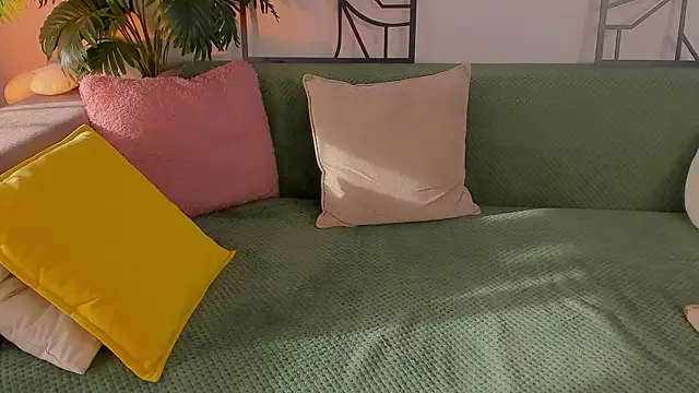 Tori the witch online show from 09/26/25, 10:00