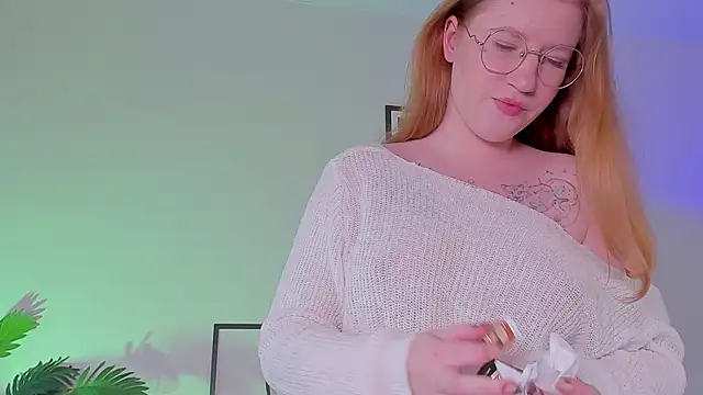 Tori the witch online show from 03/14/25, 05:38