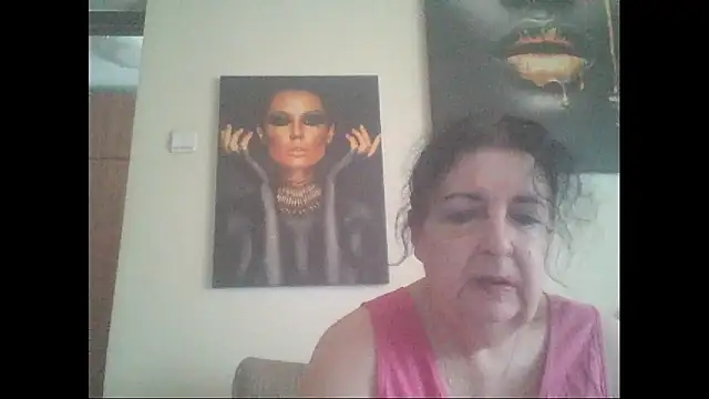 Snapshot of maturekorine chatting on 06/27/26, 09:37 maturekorine online show from 06/27/26, 09:37