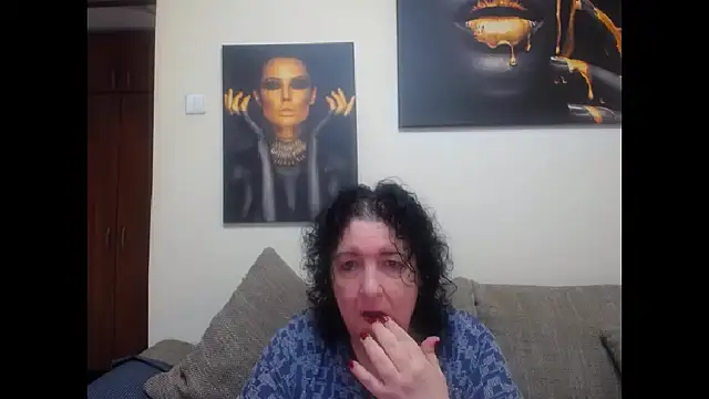maturekorine online show from 05/25/26, 02:38
