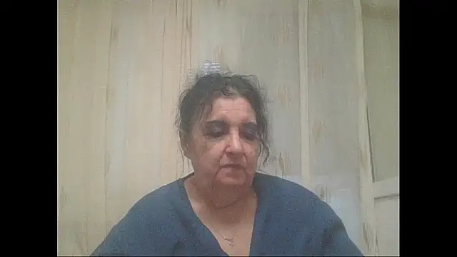 Snapshot of maturekorine chatting on 06/02/26, 05:35 maturekorine online show from 06/02/26, 05:35