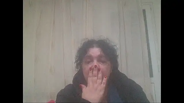 maturekorine online show from 11/17/25, 11:09