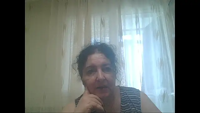 Snapshot of maturekorine chatting on 06/21/26, 02:34 maturekorine online show from 06/21/26, 02:34
