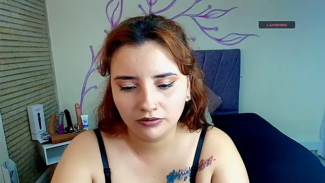 ZaraNolimits  online show from 12/03/24, 07:39