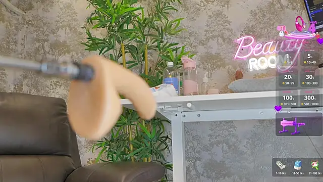 Snapshot of YourBurnWish chatting on 04/15/26, 07:07 YourBurnWish online show from 04/15/26, 07:07