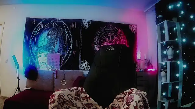 miss jenna lovee online show from 05/13/26, 12:17