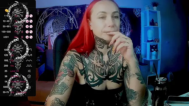 miss jenna lovee online show from 10/13/25, 08:27