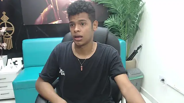 boylittle19cm online show from 03/02/25, 04:47