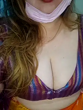 Snapshot of Rupaleesexy chatting on 02/17/26, 07:33 Rupaleesexy online show from 02/17/26, 07:33