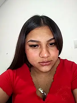 Snapshot of Alix_sweet22 chatting on 10/04/25, 01:12 Alix sweet22 online show from 10/04/25, 01:12