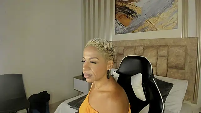 summer night  online show from 12/03/25, 12:04