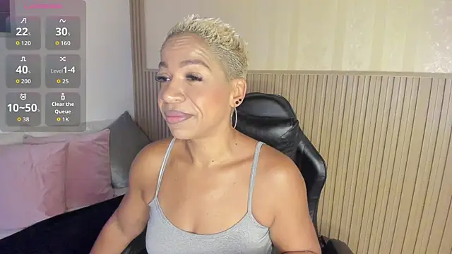 summer night  online show from 10/07/25, 11:44