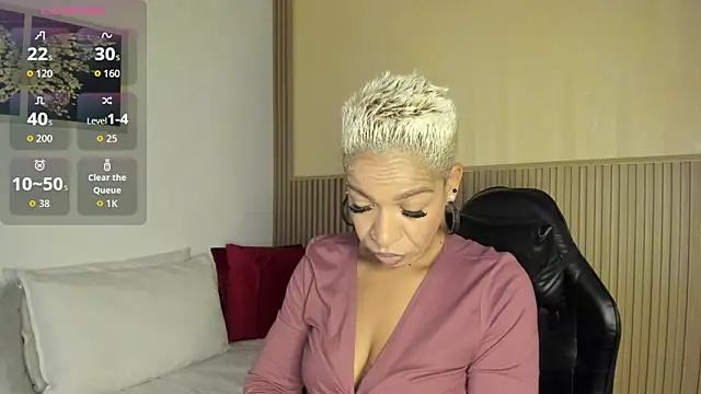 summer night  online show from 09/18/25, 11:46