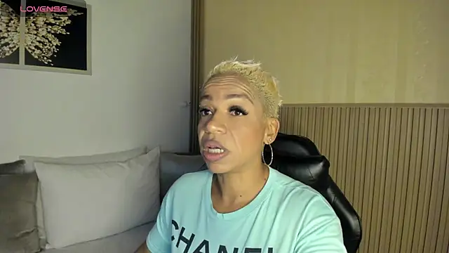 summer night  online show from 12/14/25, 12:33