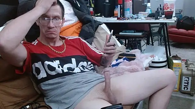 Hatchetwound6969 online show from 04/17/26, 02:14