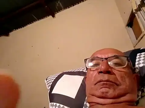 Snapshot of sincuenton24cmts chatting on 01/09/26, 01:45 sincuenton24cmts online show from 01/09/26, 01:45