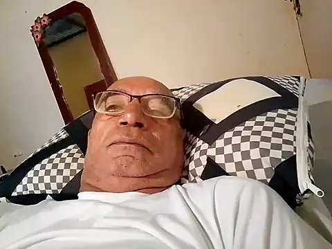 sincuenton24cmts online show from 09/15/25, 12:27