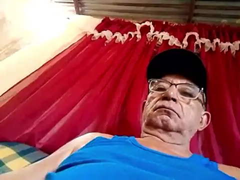 Snapshot of sincuenton24cmts chatting on 01/13/26, 03:27 sincuenton24cmts online show from 01/13/26, 03:27