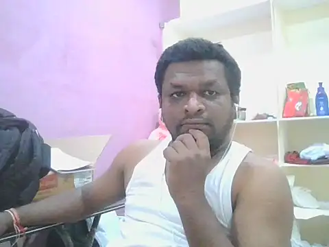 Snapshot of ITGuyhyd chatting on 02/09/26, 05:33 ITGuyhyd online show from 02/09/26, 05:33