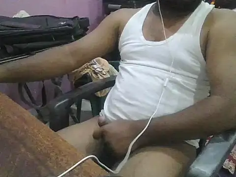 Snapshot of ITGuyhyd chatting on 03/19/26, 11:16 ITGuyhyd online show from 03/19/26, 11:16