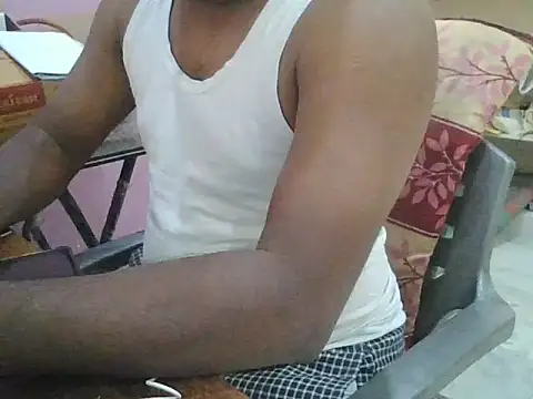 Snapshot of ITGuyhyd chatting on 02/03/26, 08:41 ITGuyhyd online show from 02/03/26, 08:41