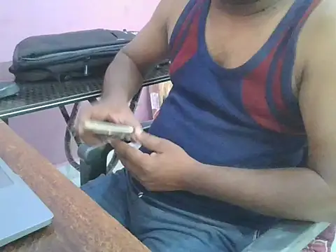 Snapshot of ITGuyhyd chatting on 11/05/25, 07:55 ITGuyhyd online show from 11/05/25, 07:55