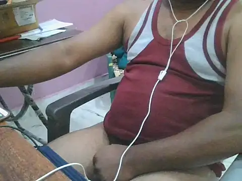 Snapshot of ITGuyhyd chatting on 02/25/26, 06:41 ITGuyhyd online show from 02/25/26, 06:41