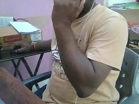 Snapshot of ITGuyhyd chatting on 02/06/26, 06:20 ITGuyhyd online show from 02/06/26, 06:20