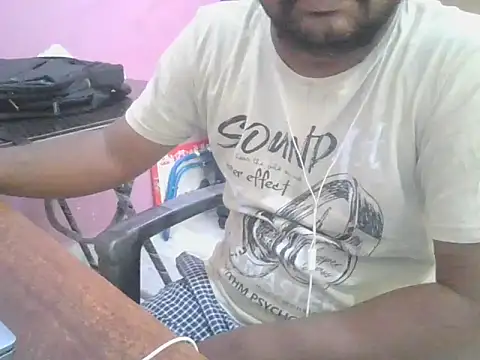 Snapshot of ITGuyhyd chatting on 03/19/26, 11:10 ITGuyhyd online show from 03/19/26, 11:10