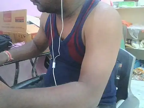 Snapshot of ITGuyhyd chatting on 02/10/26, 08:24 ITGuyhyd online show from 02/10/26, 08:24