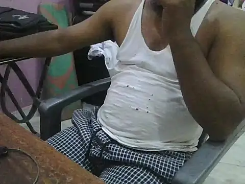 Snapshot of ITGuyhyd chatting on 04/01/26, 06:27 ITGuyhyd online show from 04/01/26, 06:27