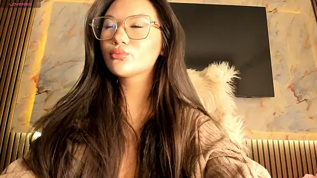 sally 009 online show from 11/01/25, 05:03