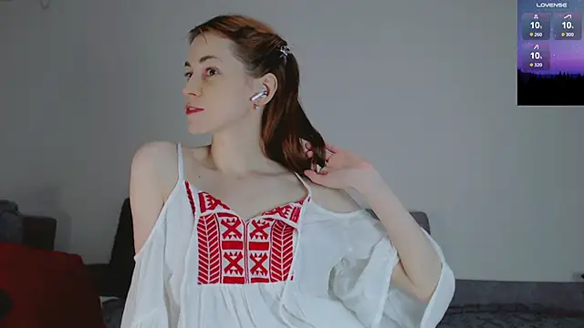 Amina Barbarian online show from 11/08/25, 06:11