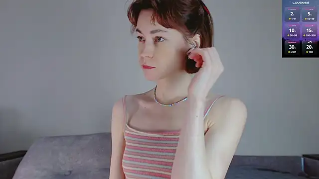 Amina Barbarian online show from 02/13/26, 12:16