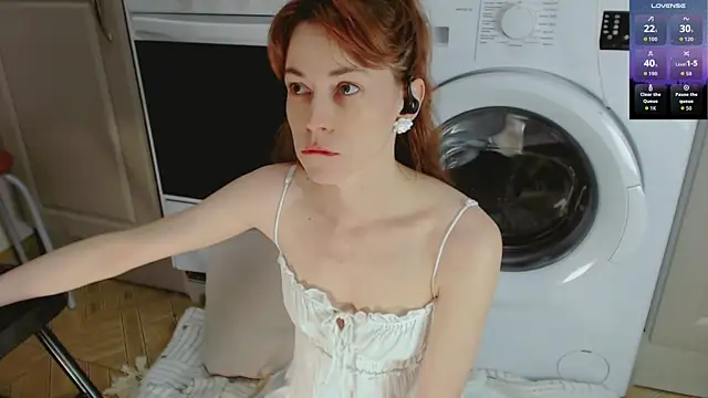 Amina Barbarian online show from 10/07/25, 05:03