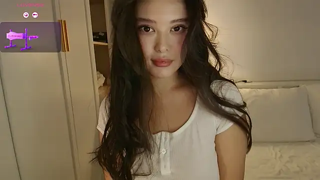 tenderlybaee online show from 09/26/25, 04:19