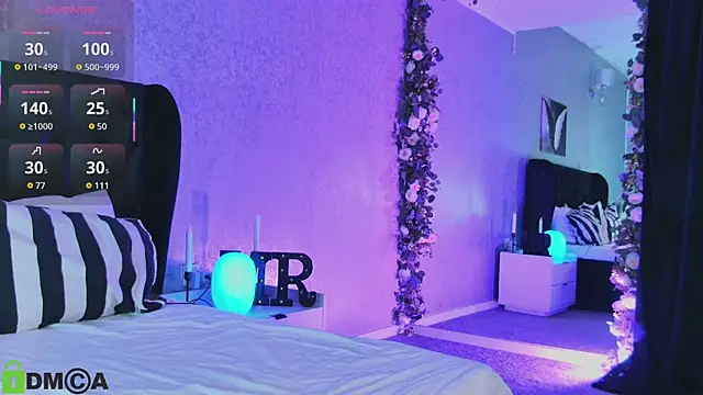 MashaReed  online show from 11/16/25, 10:02