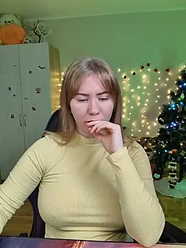 Snapshot of D0nna_ chatting on 01/05/26, 11:19 D0nna online show from 01/05/26, 11:19