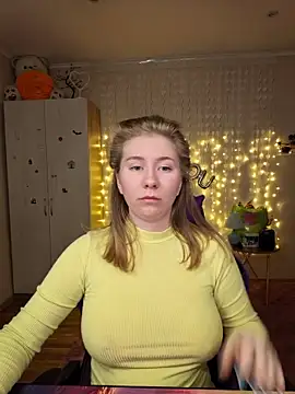 Snapshot of D0nna_ chatting on 03/21/26, 10:24 D0nna online show from 03/21/26, 10:24