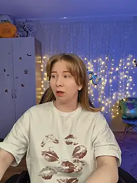 Snapshot of D0nna_ chatting on 02/14/26, 08:09 D0nna online show from 02/14/26, 08:09